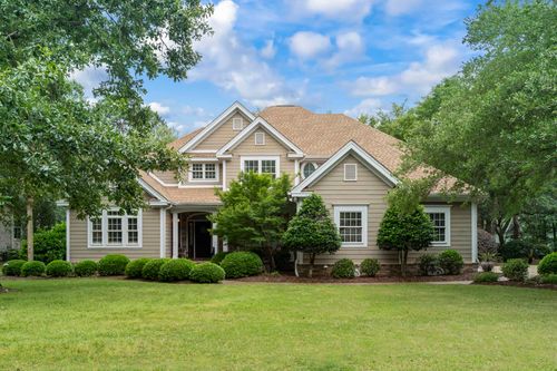 99 Hunters Oak Ct, Pawleys Island, SC, 29585-6194 | Card Image