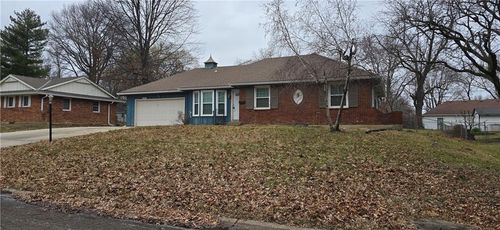 10600 E 65th St, Raytown, MO, 64133-5323 | Card Image