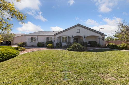 5921 Lone Ranch Ave, Las Vegas, NV, 89131-2008 | Card Image