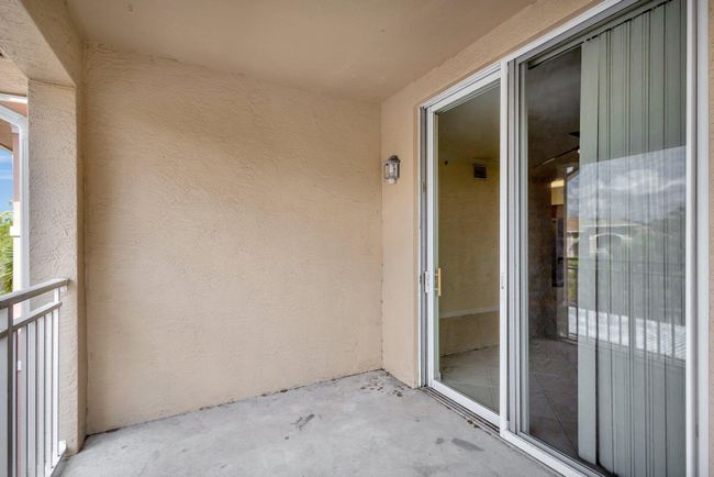 APT-302 - 6510 Emerald Dunes Dr, Condo with 2 bedrooms, 2 bathrooms and null parking in West Palm Beach FL | Image 33