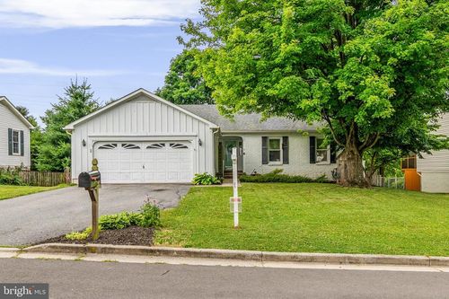 6 Colliery Dr, THURMONT, MD, 21788-3102 | Card Image