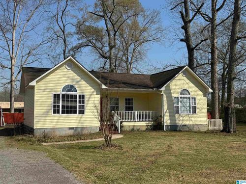 323 Woodall Ln, Scottsboro, AL, 35768-4214 | Card Image