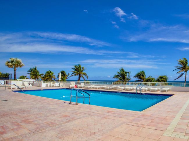 APT-1107 - 1370 S Ocean Blvd, Condo with 2 bedrooms, 2 bathrooms and null parking in Pompano Beach FL | Image 21