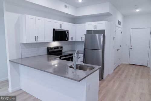 210-7248 Rising Sun Ave, PHILADELPHIA, PA, 19111-3948 | Card Image