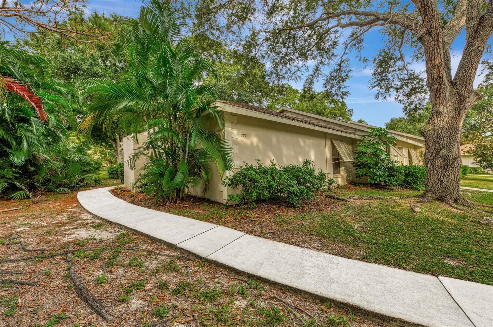 Jefferson Ave, Sarasota, FL 34237