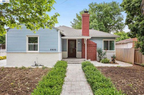 2930 Knoll Dr, Concord, CA, 94520-4628 | Card Image