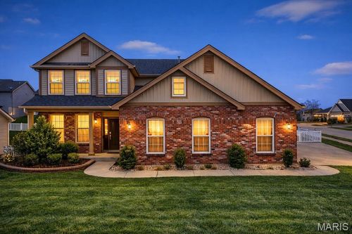 1376 Bridgeport Ter, Saint Charles, MO, 63303-4848 | Card Image