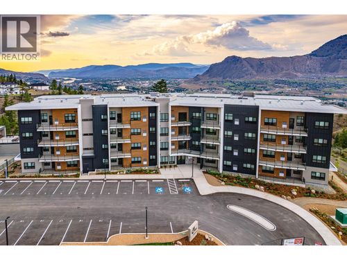 107-1844 Qu'Appelle Blvd, Kamloops, BC, V2E0C7 | Card Image