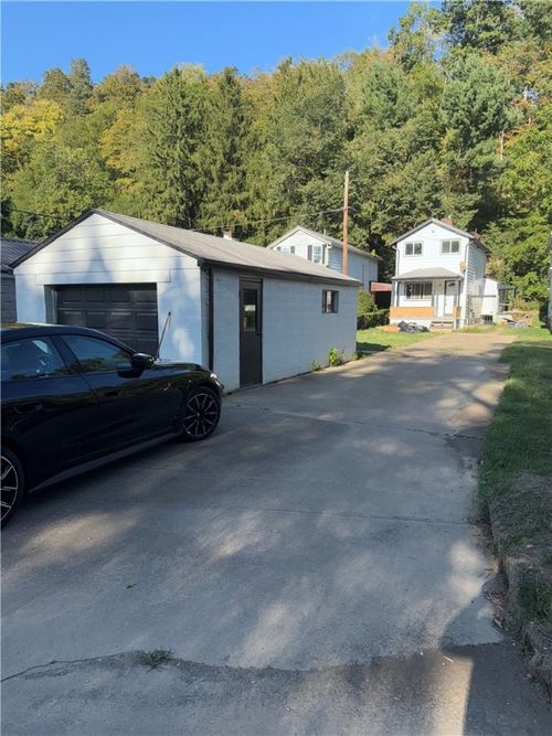 106 Blythe Rd, Morgan, PA, 15064-9711 | Card Image