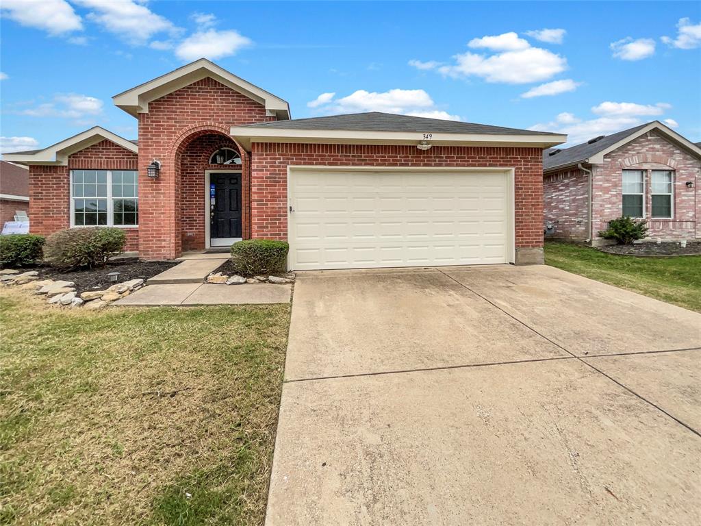 Tioga Dr, Arlington, TX 76002