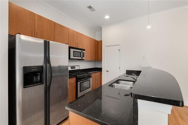 UNIT-123 - 384 Ralph Mcgill Blvd Ne, Condo with 1 bedrooms, 1 bathrooms and 1 parking in Atlanta GA | Image 6