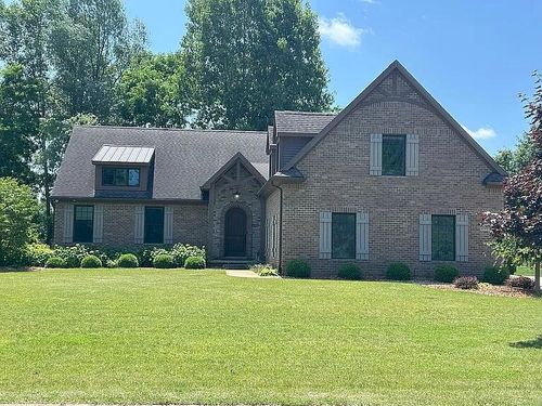 11904 Moose Ridge Dr, South Lyon, MI, 48178-8860 | Card Image