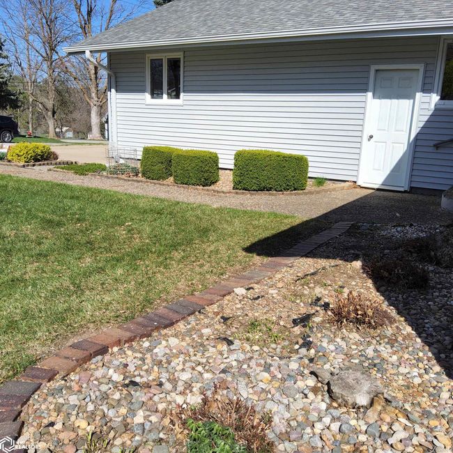 213 E Baker St, Home with 4 bedrooms, 2 bathrooms and 2 parking in Avoca IA | Image 59