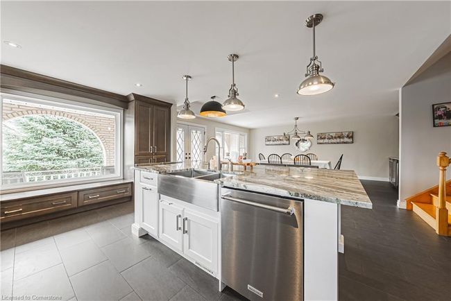 95 Ellington Ave, House other with 5 bedrooms, 3 bathrooms and 5 parking in Stoney Creek ON | Image 11