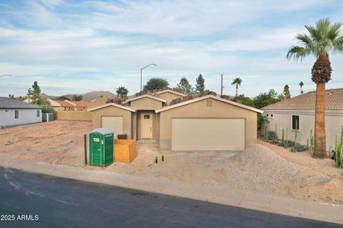 2249 N Shannon Way, Mesa, AZ, 85215-2731 | Card Image