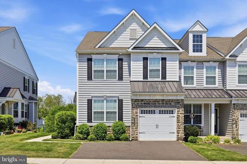 322 Flintrock Ct, COLLEGEVILLE, PA, 19426-1348 | Card Image