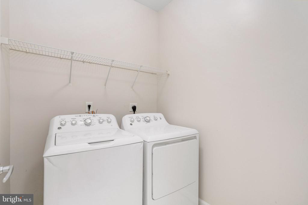 Residential in WOODBRIDGE 2