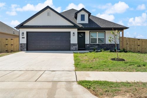 1251 Monarch Rd, Centerton, AR, 72719-3016 | Card Image
