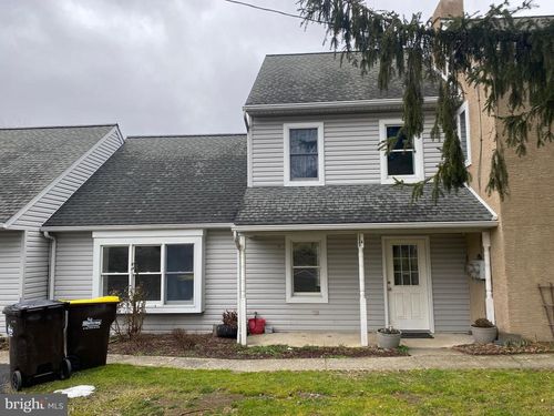 a-2063 Hill Rd, PERKIOMENVILLE, PA, 18074-9636 | Card Image