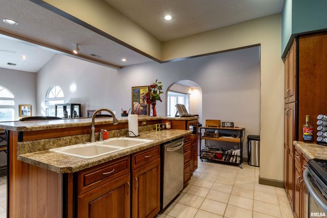 168 Lake Indian Hills Cir, House other with 4 bedrooms, 5 bathrooms and null parking in Carbondale IL | Image 12