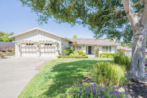 25552 Meadowview Cir, Salinas, CA, 93908-9394 | Card Image
