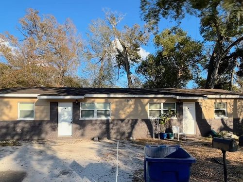 a-9601 N 10th St, Tampa, FL, 33612-8555 | Card Image
