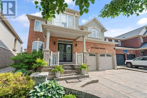 401 Schreyer Cres, Milton, ON, L9T7T2 | Card Image