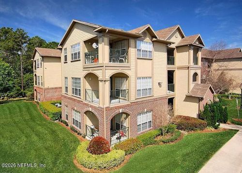 332-7800 Point Meadows Dr, Jacksonville, FL, 32256-4606 | Card Image