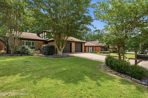 443 Bradford Dr, Brandon, MS, 39047-8017 | Card Image
