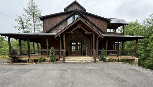 540 Weaver Creek Overlook, Blue Ridge, GA, 30513 | Card Image