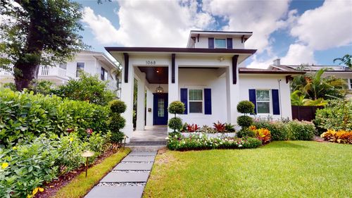 1068 19th Ave N, ST PETERSBURG, FL, 33704-4144 | Card Image
