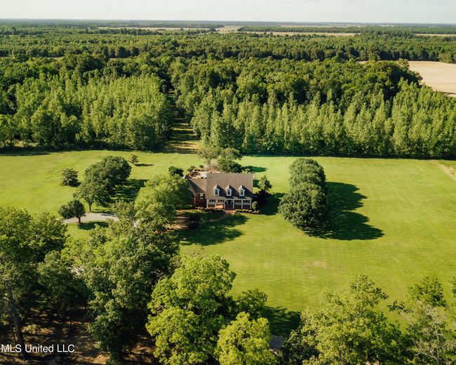 AH WB Isola House drone-6 | Image 5