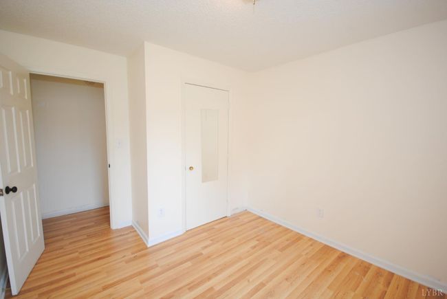 1114 Golden Leaf Rd, House other with 3 bedrooms, 2 bathrooms and null parking in Nathalie VA | Image 16