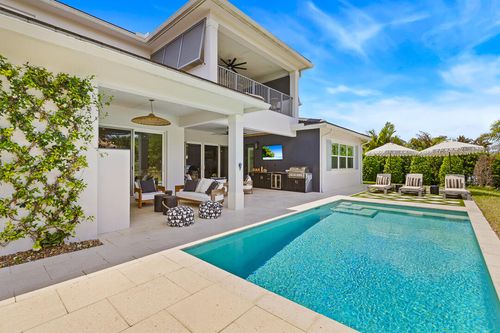 2465 Ne Evinrude Cir, Jensen Beach, FL, 34957-3004 | Card Image