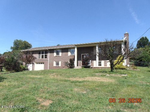 406 Iroquois Ln, Seymour, TN, 37865-5009 | Card Image