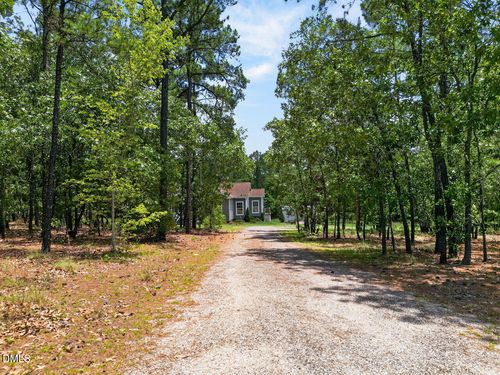 1030 Stubby Oaks Road, Aberdeen, NC, 28315 | Card Image