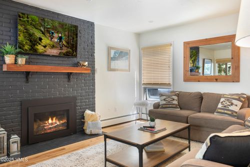 b2-909 Red Sandstone Rd, Vail, CO, 81657-4443 | Card Image