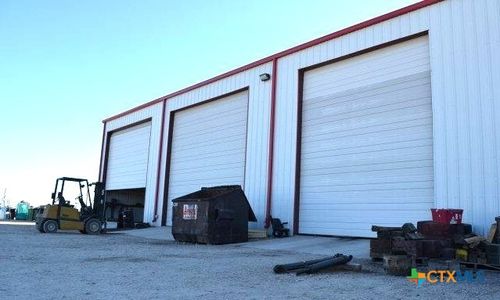 11895 W Interstate 10, Marion, TX, 78124-6510 | Card Image