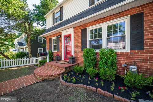 9908 Dickens Ave, BETHESDA, MD, 20814-2106 | Card Image