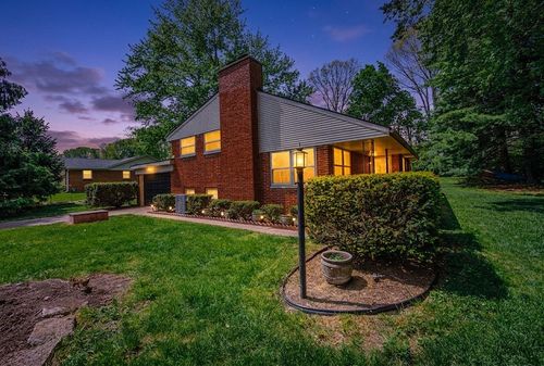 733 Timberwood Drive, Beavercreek, OH, 45430 | Card Image