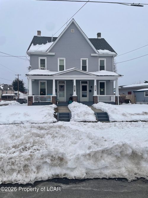 1424 Market St, Berwick, PA, 18603-2141 | Card Image