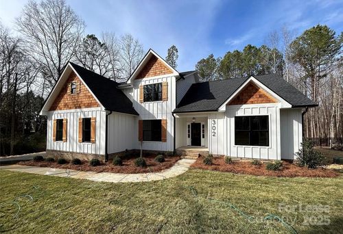 302 Lester Davis Rd, Waxhaw, NC, 28173-8113 | Card Image