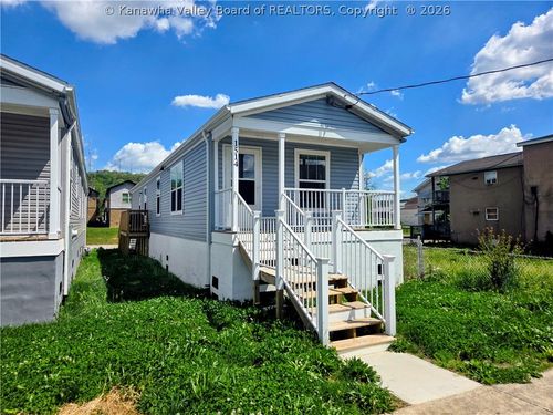 1514 2nd Avenue, Charleston, WV, 25387 | Card Image