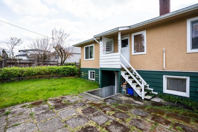 6161 Sumas Street, House other with 3 bedrooms, 2 bathrooms and 2 parking in Burnaby BC | Image 12