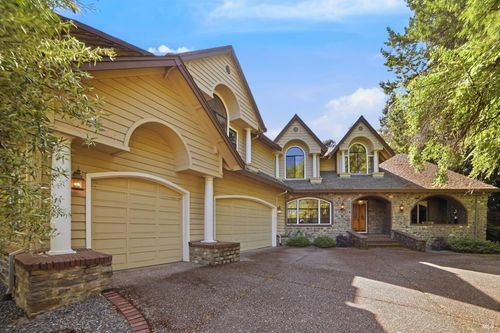 4818 Keiran Court, Santa Rosa, CA, 95405 | Card Image