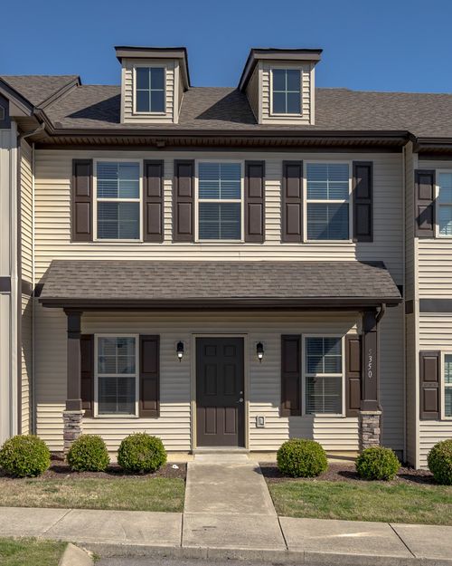 5350 Tony Lama Ln, Murfreesboro, TN, 37128-2955 | Card Image