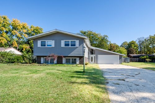 379 Timber Drive, Coloma, MI, 49038 | Card Image