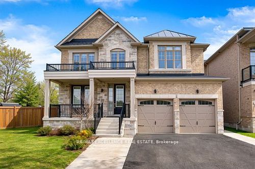 10 Pennine Dr, Whitby, ON, L1P0C3 | Card Image