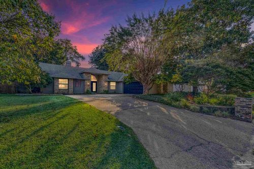 3881 Leesway Cir, Pensacola, FL, 32504-4301 | Card Image