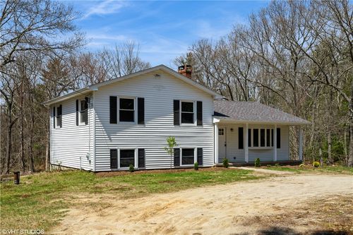 22 T Parker Rd, Foster, RI, 02825-1518 | Card Image